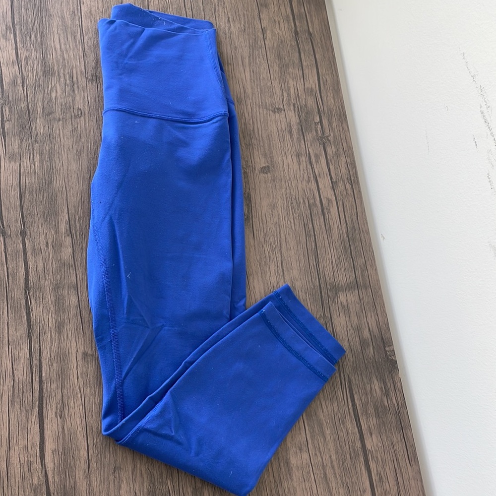 LULULEMON LEGGINGS SIZE 6